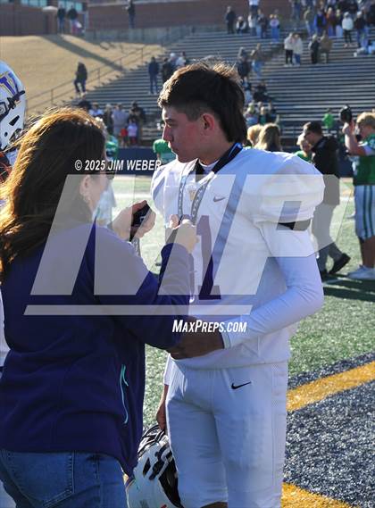 Thumbnail 2 in Vian vs Adair (OSSAA 2A-II Final) photogallery.