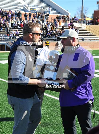 Thumbnail 2 in Vian vs Adair (OSSAA 2A-II Final) photogallery.