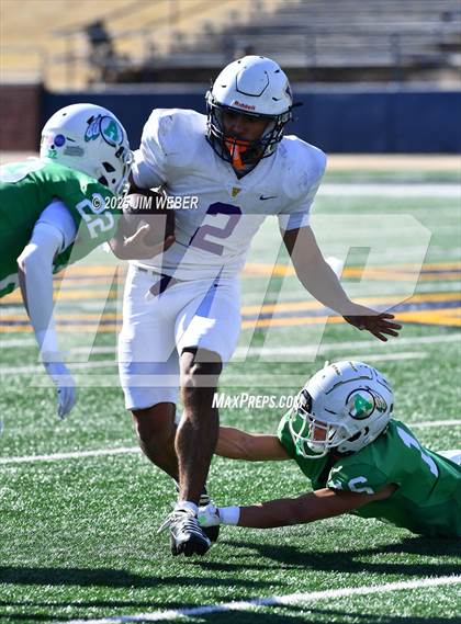 Thumbnail 1 in Vian vs Adair (OSSAA 2A-II Final) photogallery.