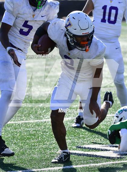 Thumbnail 1 in Vian vs Adair (OSSAA 2A-II Final) photogallery.