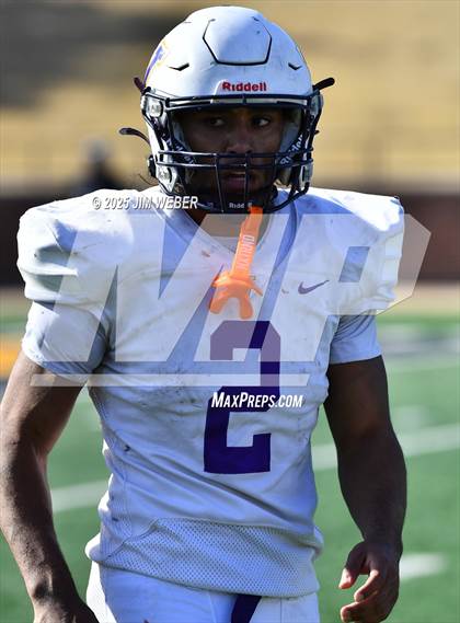 Thumbnail 2 in Vian vs Adair (OSSAA 2A-II Final) photogallery.