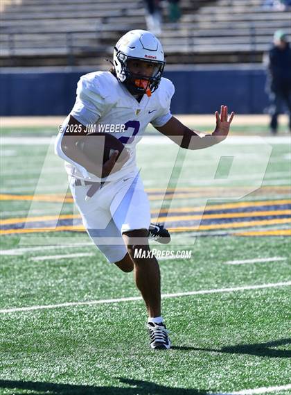 Thumbnail 2 in Vian vs Adair (OSSAA 2A-II Final) photogallery.