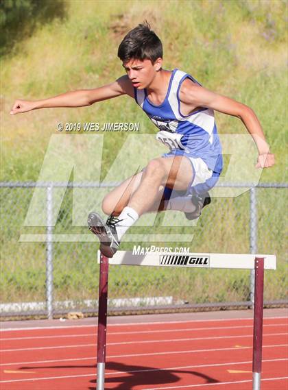 Thumbnail 2 in SacTown Races (Sprints, Hurdles, and Relays) photogallery.