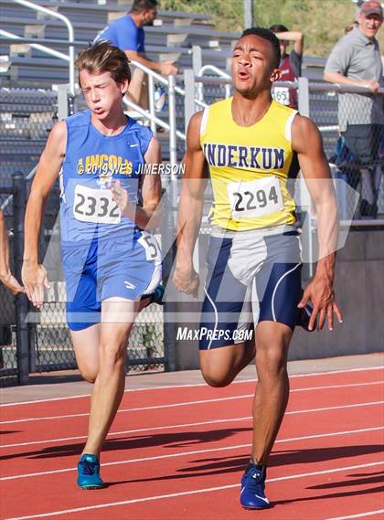Thumbnail 1 in SacTown Races (Sprints, Hurdles, and Relays) photogallery.