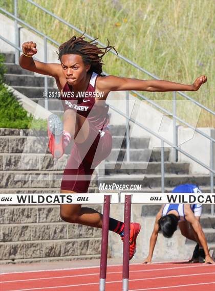 Thumbnail 3 in SacTown Races (Sprints, Hurdles, and Relays) photogallery.