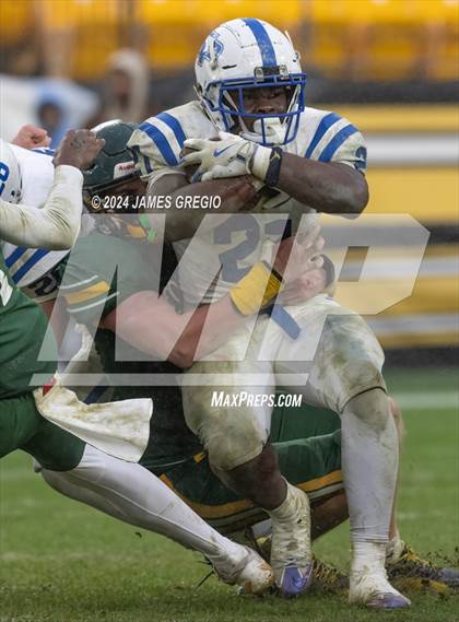 Thumbnail 2 in Seton LaSalle vs. South Park (WPIAL 2A Quarterfinal) photogallery.