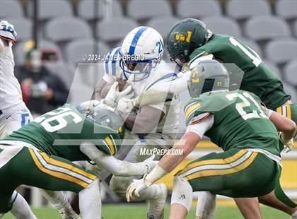 Thumbnail 3 in Seton LaSalle vs. South Park (WPIAL 2A Quarterfinal) photogallery.