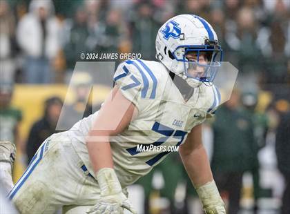 Thumbnail 2 in Seton LaSalle vs. South Park (WPIAL 2A Quarterfinal) photogallery.