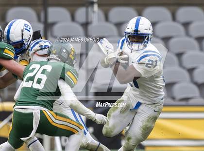 Thumbnail 2 in Seton LaSalle vs. South Park (WPIAL 2A Quarterfinal) photogallery.