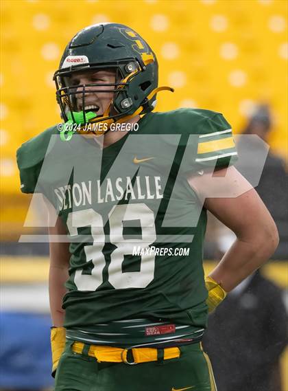 Thumbnail 1 in Seton LaSalle vs. South Park (WPIAL 2A Quarterfinal) photogallery.
