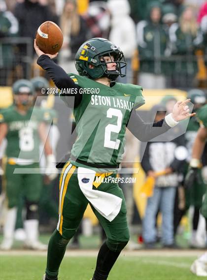 Thumbnail 2 in Seton LaSalle vs. South Park (WPIAL 2A Quarterfinal) photogallery.