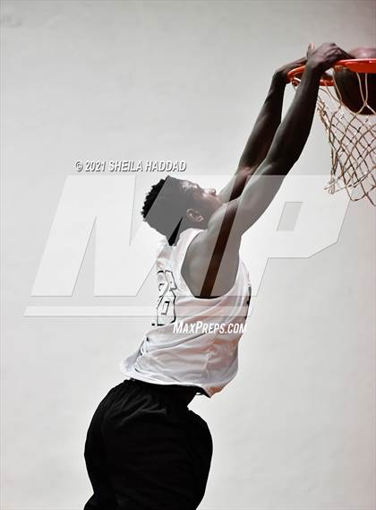 Thumbnail 3 in West Oaks Academy vs Winter Haven (Oldsmar Preseason Classic) photogallery.