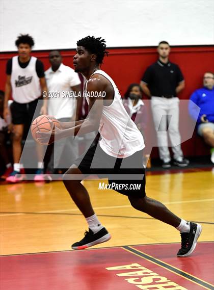 Thumbnail 2 in West Oaks Academy vs Winter Haven (Oldsmar Preseason Classic) photogallery.