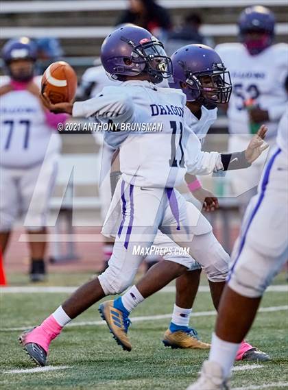 Thumbnail 3 in JV: Sacramento @ El Camino photogallery.