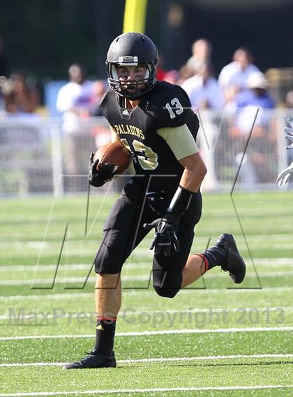 Thumbnail 2 in Gilman @ Paramus Catholic (I-95 New Jersey Football Classic) photogallery.