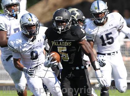 Thumbnail 2 in Gilman @ Paramus Catholic (I-95 New Jersey Football Classic) photogallery.