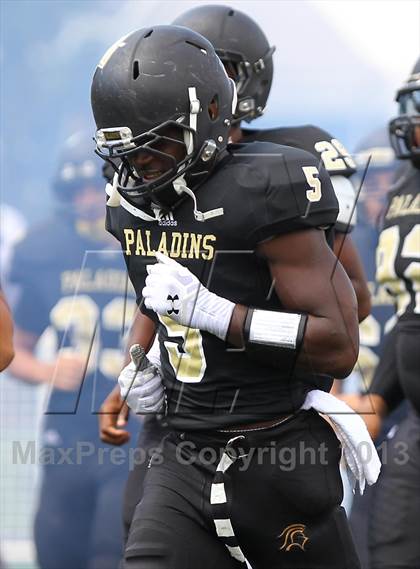 Thumbnail 2 in Gilman @ Paramus Catholic (I-95 New Jersey Football Classic) photogallery.
