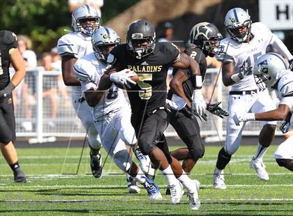 Thumbnail 3 in Gilman @ Paramus Catholic (I-95 New Jersey Football Classic) photogallery.