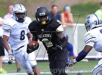Thumbnail 3 in Gilman @ Paramus Catholic (I-95 New Jersey Football Classic) photogallery.
