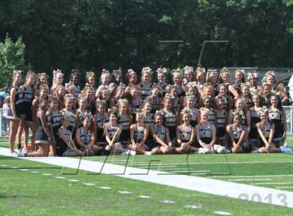 Thumbnail 2 in Gilman @ Paramus Catholic (I-95 New Jersey Football Classic) photogallery.