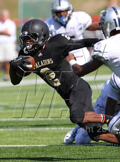 Thumbnail 3 in Gilman @ Paramus Catholic (I-95 New Jersey Football Classic) photogallery.