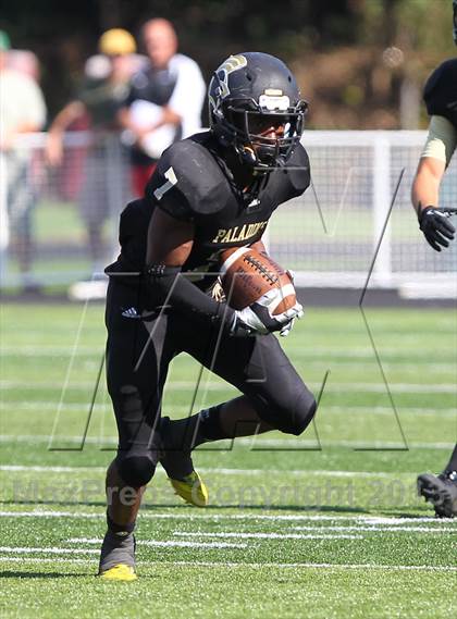 Thumbnail 3 in Gilman @ Paramus Catholic (I-95 New Jersey Football Classic) photogallery.