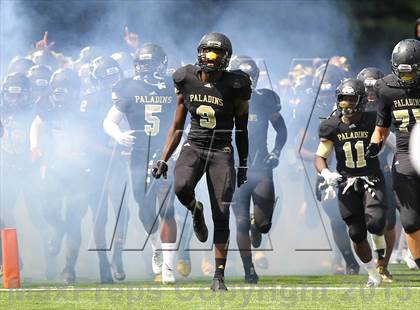 Thumbnail 3 in Gilman @ Paramus Catholic (I-95 New Jersey Football Classic) photogallery.