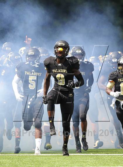 Thumbnail 1 in Gilman @ Paramus Catholic (I-95 New Jersey Football Classic) photogallery.