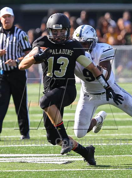 Thumbnail 3 in Gilman @ Paramus Catholic (I-95 New Jersey Football Classic) photogallery.