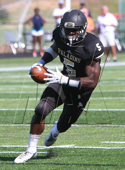 Thumbnail 1 in Gilman @ Paramus Catholic (I-95 New Jersey Football Classic) photogallery.