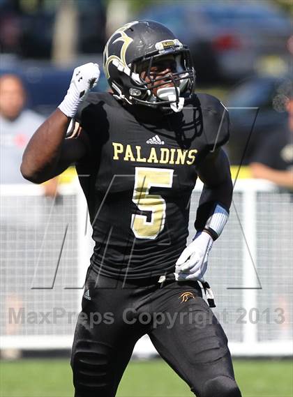 Thumbnail 1 in Gilman @ Paramus Catholic (I-95 New Jersey Football Classic) photogallery.