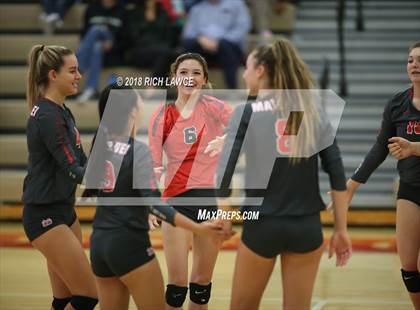 Thumbnail 1 in Mater Dei @ Orange Lutheran photogallery.