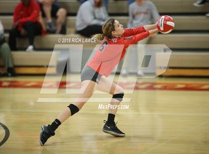 Thumbnail 1 in Mater Dei @ Orange Lutheran photogallery.