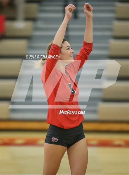 Thumbnail 3 in Mater Dei @ Orange Lutheran photogallery.