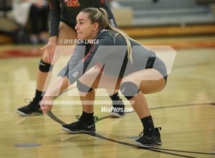 Thumbnail 1 in Mater Dei @ Orange Lutheran photogallery.