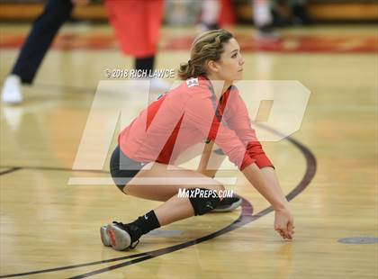 Thumbnail 1 in Mater Dei @ Orange Lutheran photogallery.