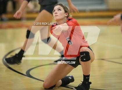 Thumbnail 3 in Mater Dei @ Orange Lutheran photogallery.