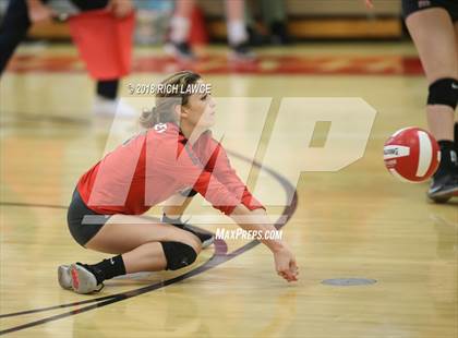 Thumbnail 2 in Mater Dei @ Orange Lutheran photogallery.
