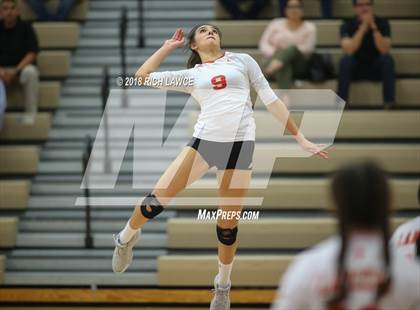 Thumbnail 2 in Mater Dei @ Orange Lutheran photogallery.