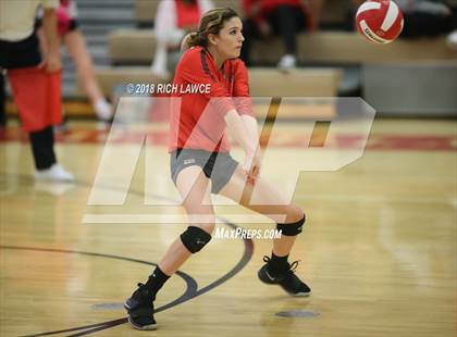 Thumbnail 2 in Mater Dei @ Orange Lutheran photogallery.