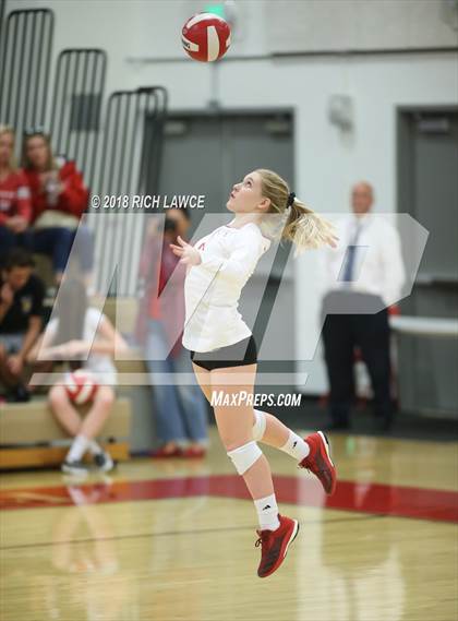 Thumbnail 1 in Mater Dei @ Orange Lutheran photogallery.