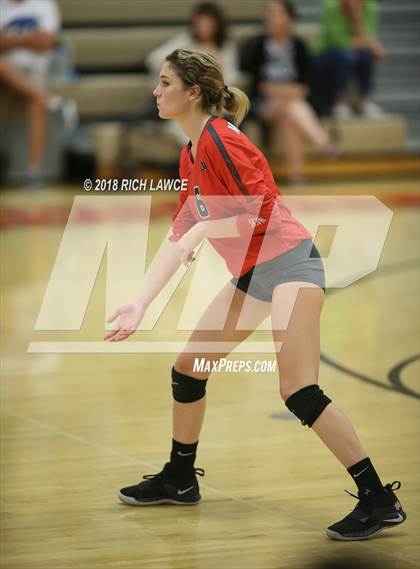 Thumbnail 2 in Mater Dei @ Orange Lutheran photogallery.