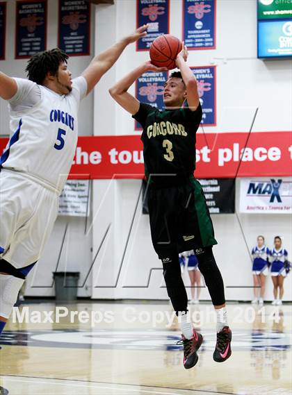 Thumbnail 3 in Newark Memorial vs. Concord (CIF NCS D2 Final) photogallery.