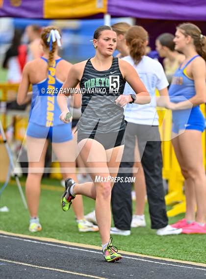 Thumbnail 3 in Marion Relays (3200m Relay)  photogallery.