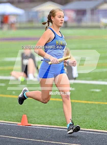 Thumbnail 3 in Marion Relays (3200m Relay)  photogallery.
