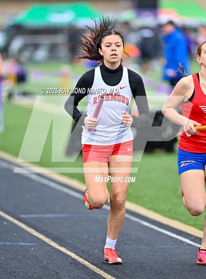 Thumbnail 1 in Marion Relays (3200m Relay)  photogallery.
