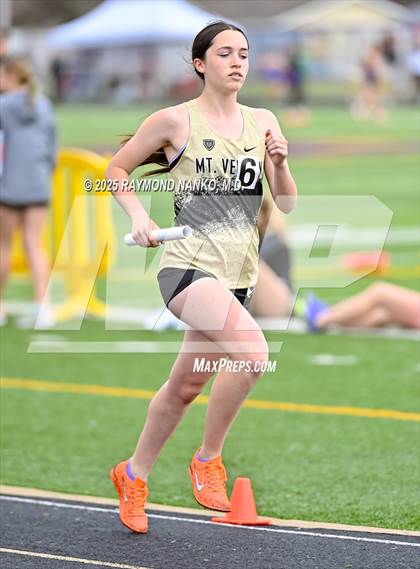 Thumbnail 1 in Marion Relays (3200m Relay)  photogallery.