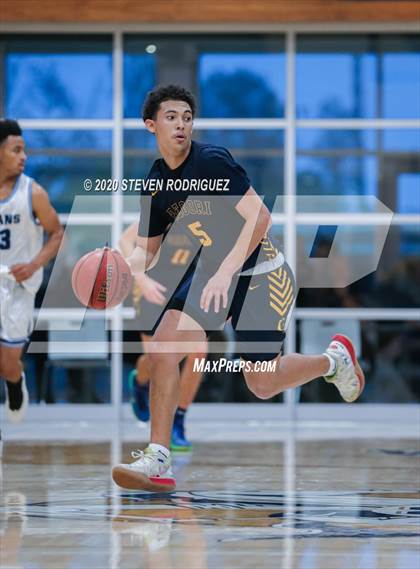 Thumbnail 1 in Burbank @ Gregori photogallery.