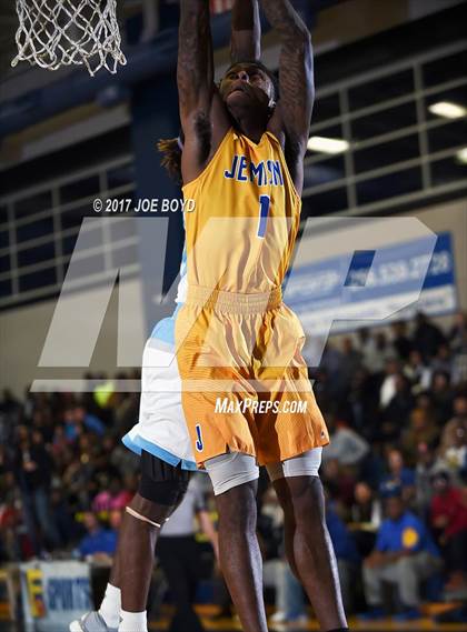 Thumbnail 3 in Lee @ Jemison photogallery.