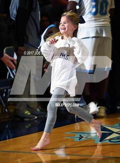 Thumbnail 1 in Lee @ Jemison photogallery.
